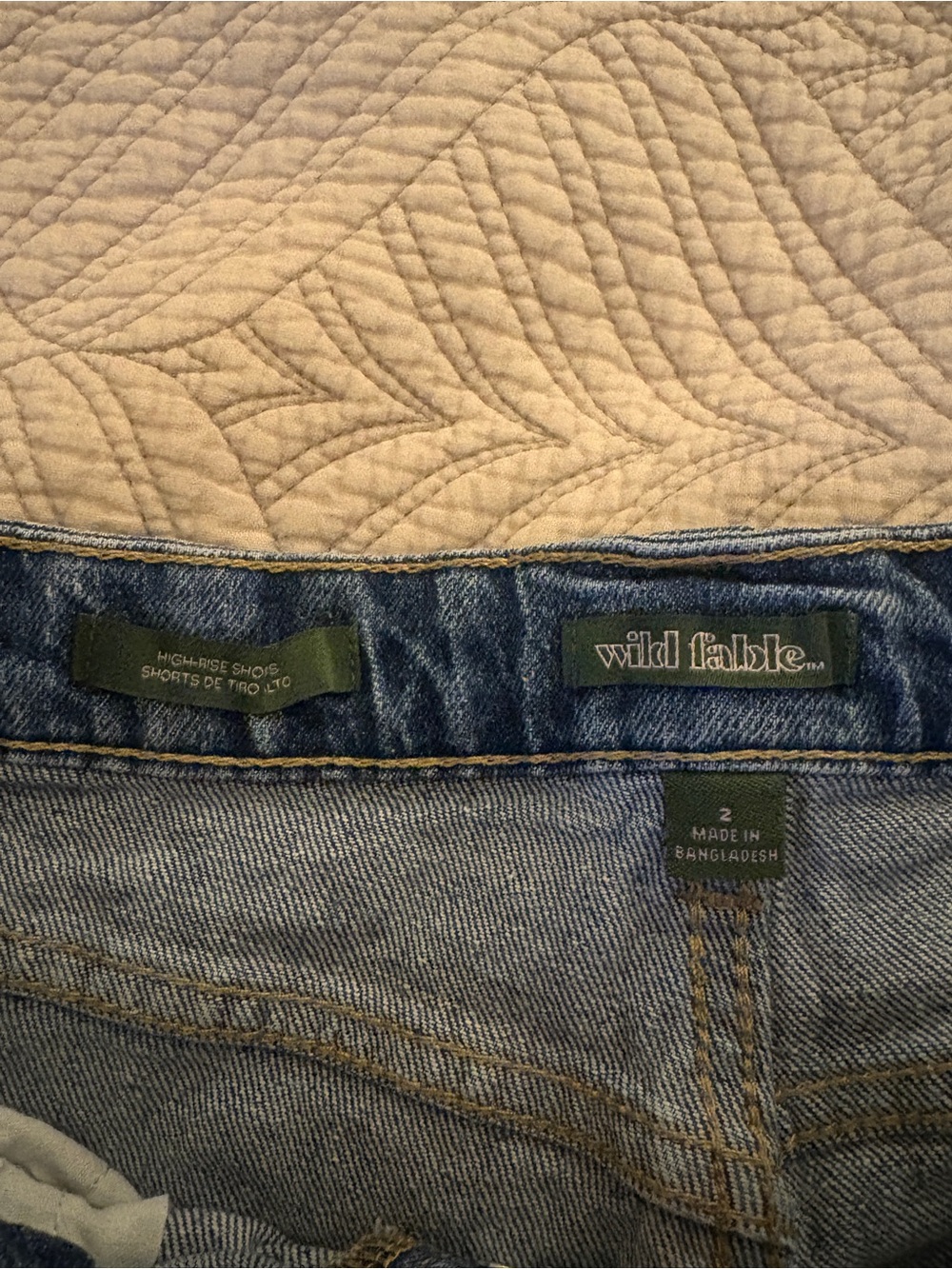 wild fable Distressed Denim Cutoff Shorts - Size 2 - Picture 2 of 3